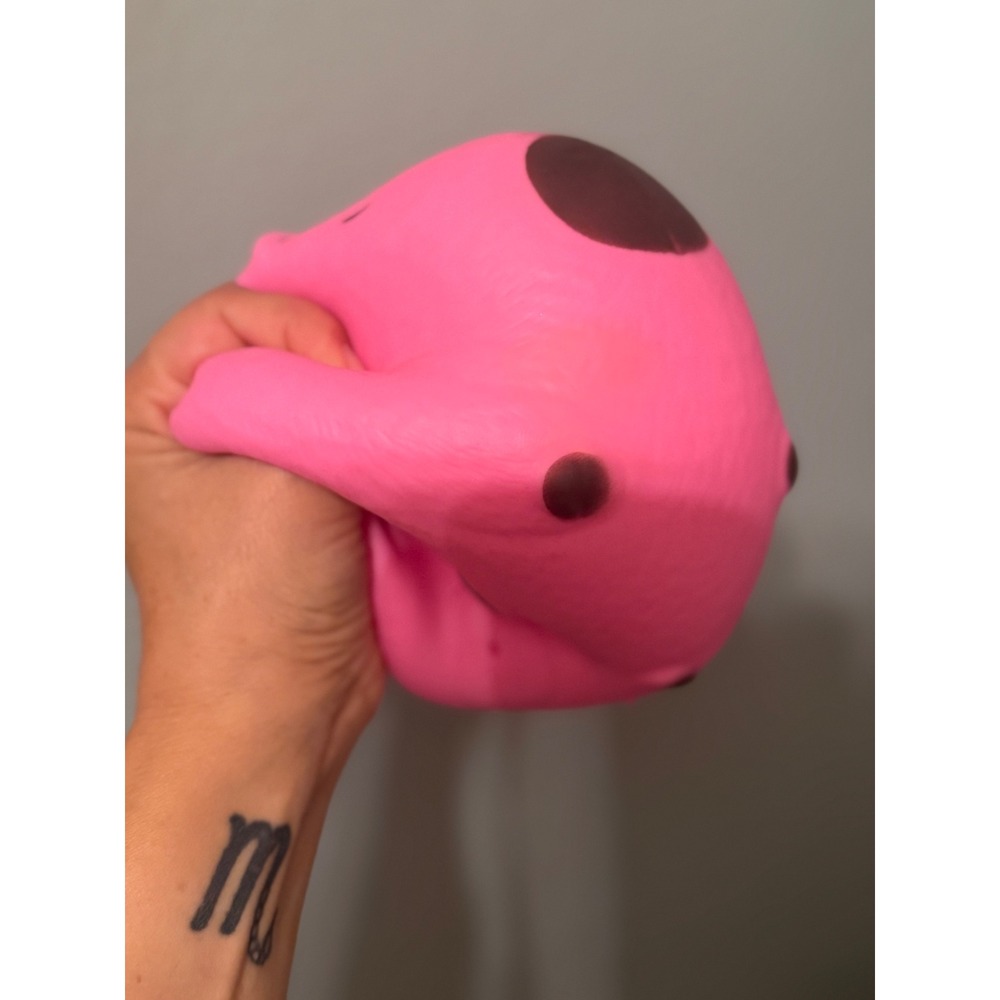 Viral jumbo Hot Pink Capybara Squishy Toy Slow Rising Squeeze Sensory - Picture 2 of 3
